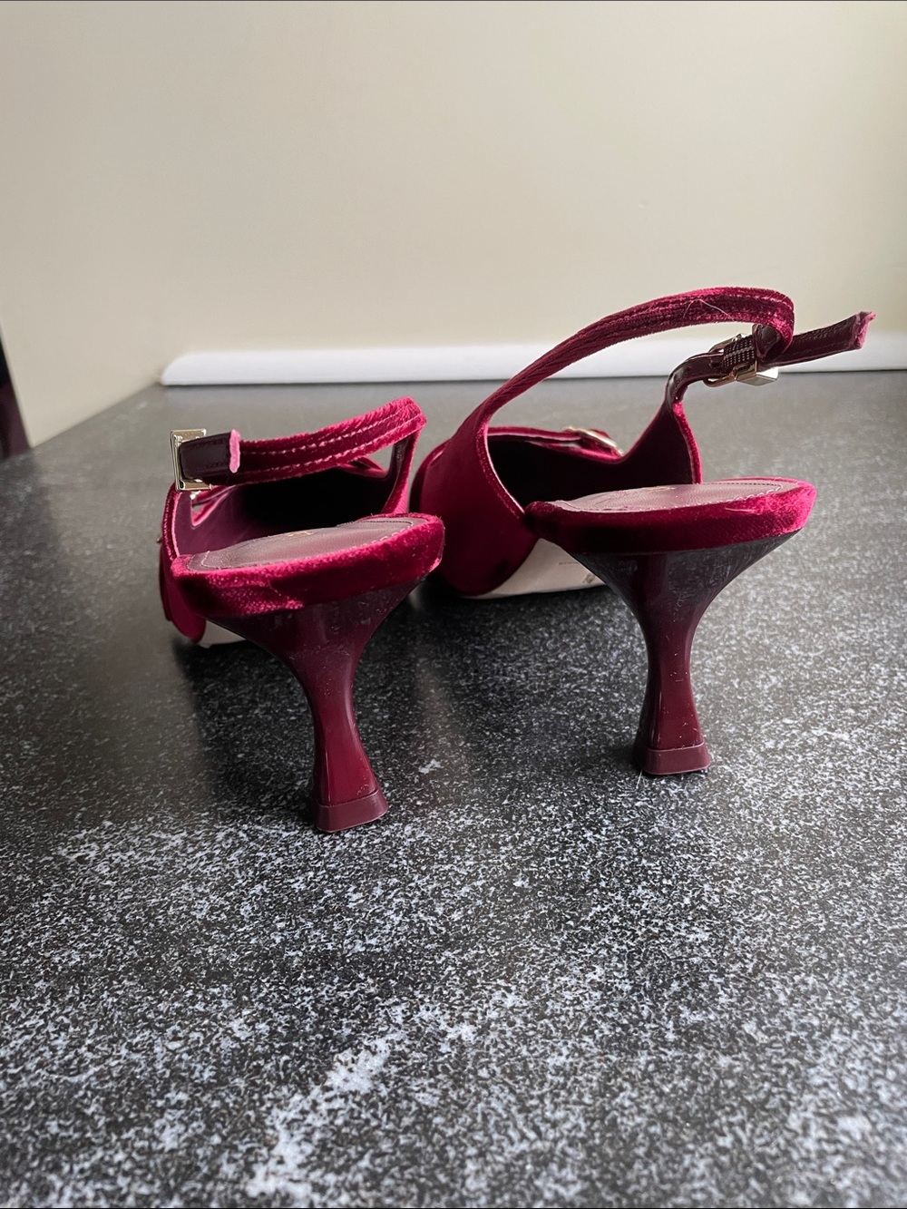 NWOT Larroude Size 7 Ines Wine Velvet Slingback Pointed-Toe Heels Burgundy - Picture 7 of 16